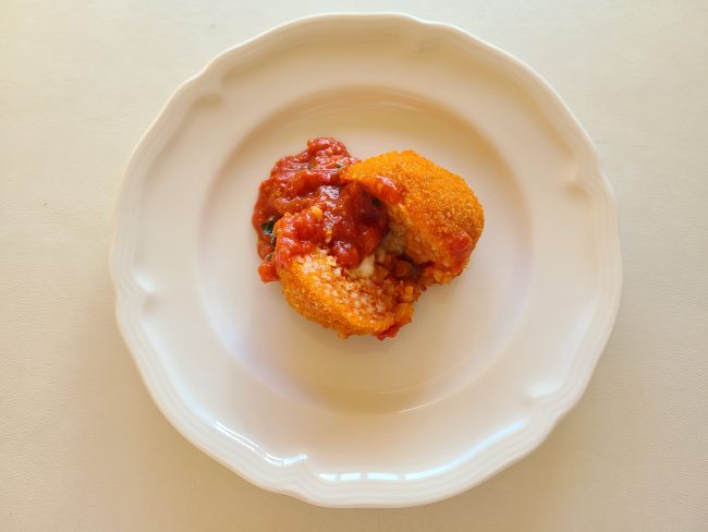 ライス ボール コストコ コストコのイタリアンライスコロッケ「アランチーニ」が超美味！おいしさ倍増のアレンジも紹介