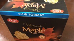 コストコお菓子Dare社「メープルリーフクッキー」メープルシロップの香りが良く濃厚!