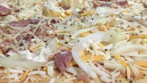 コストコ「ジャーマンポテトピザ」のレビュー!切り方変えてみました。