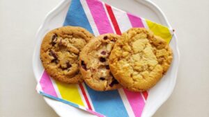 コストコ「バラエティークッキー 24枚入」ロングセラー！甘くしっとり生地が人気のスイーツ♪